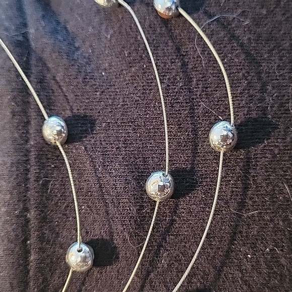 Necklace - Picture 2 of 3